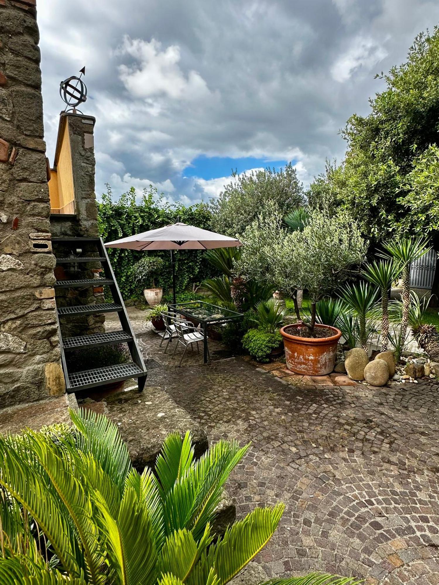 Апартаменти Borgo De' Paolis Ґроттаферрата Екстер'єр фото